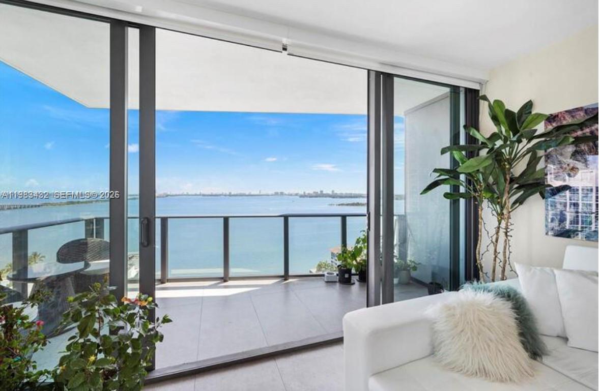 460 Northeast 28th Street, Unit 2001 Miami, FL 33137 - Photo 4 of 30