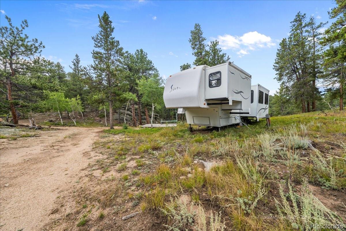 165 Sutherland Road Allenspark, CO 80510 - Photo 16 of 40 Gallery Image 16