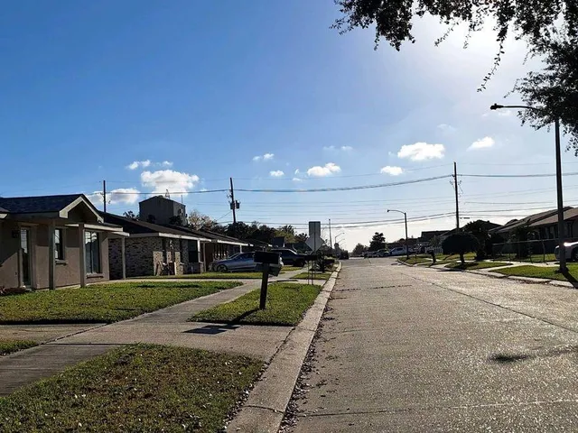 $156,950 | 1262 Luling Estates Drive, Luling, LA 70070