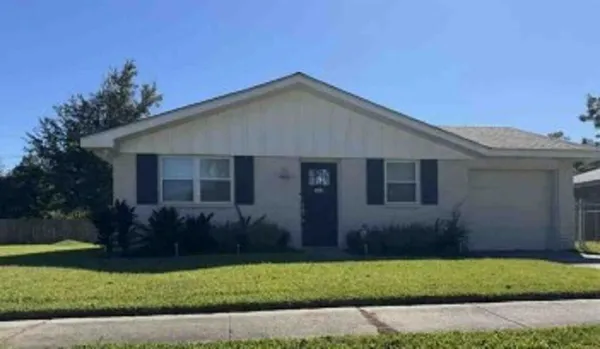 $156,950 | 1262 Luling Estates Drive, Luling, LA 70070