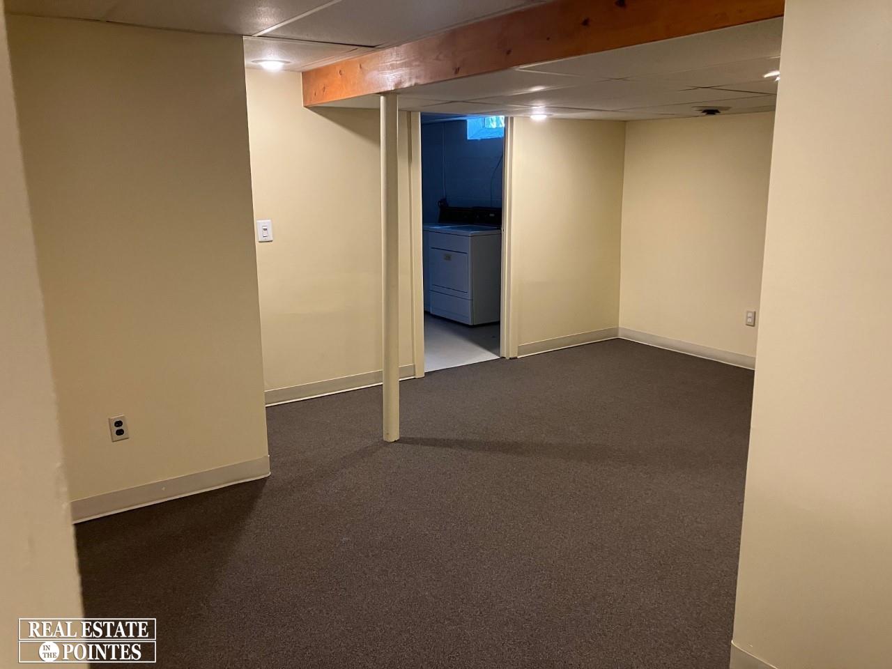 1805 Oxford Road Grosse Pointe, MI 48236 - Photo 23 of 30