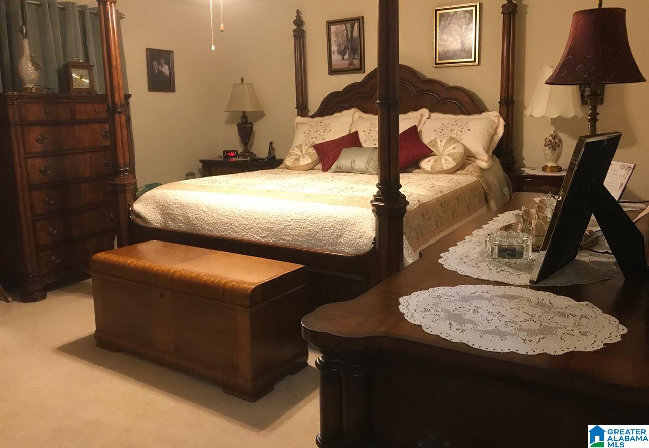 128 Tall Timber Road Alabaster, AL 35007 - Photo 15 of 40