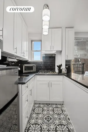 $330,000 | 330 Haven Avenue, Unit 5J | Hudson Heights