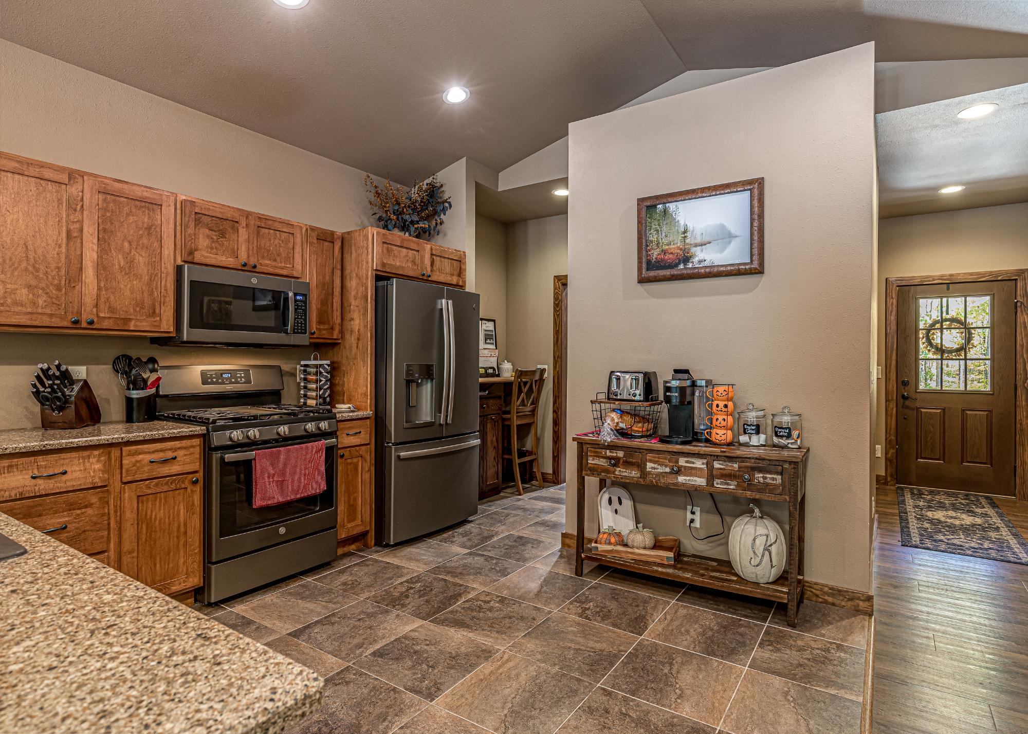 8393 Sutton Road Minocqua, WI 54548 - Photo 11 of 41 Gallery Image 11