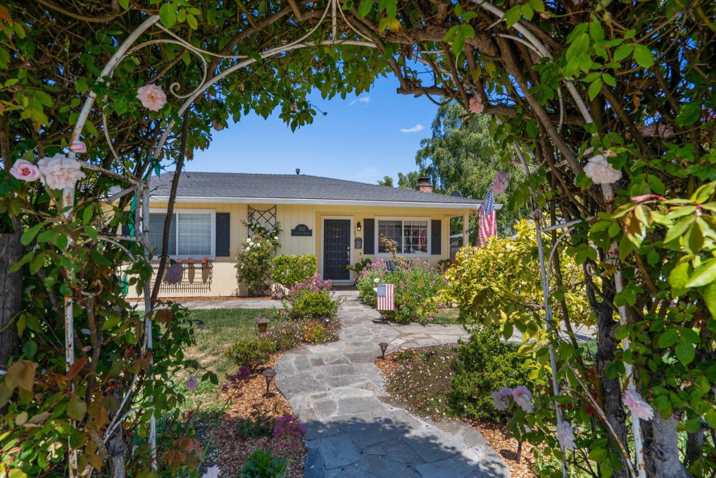 702 Rosedale Avenue Capitola, CA 95010 - Photo 1 of 42 Gallery Image 1