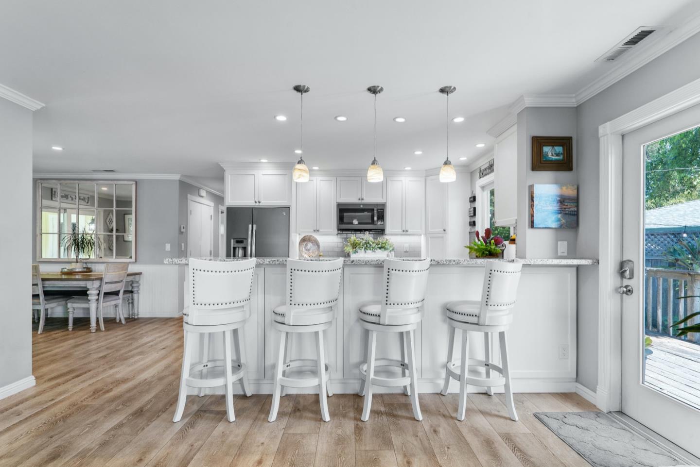 702 Rosedale Avenue Capitola, CA 95010 - Photo 11 of 42 Gallery Image 11