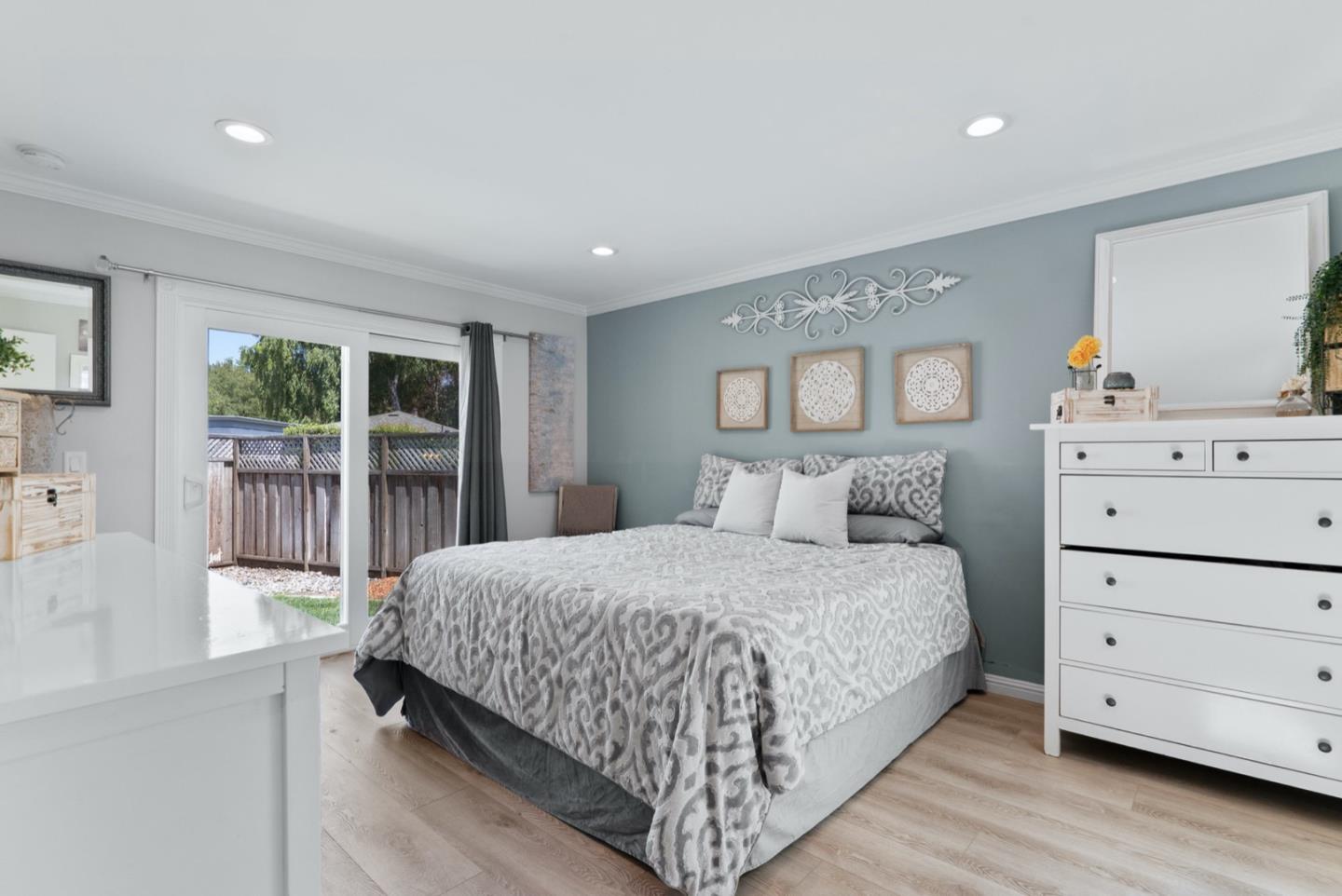 702 Rosedale Avenue Capitola, CA 95010 - Photo 23 of 42 Gallery Image 23