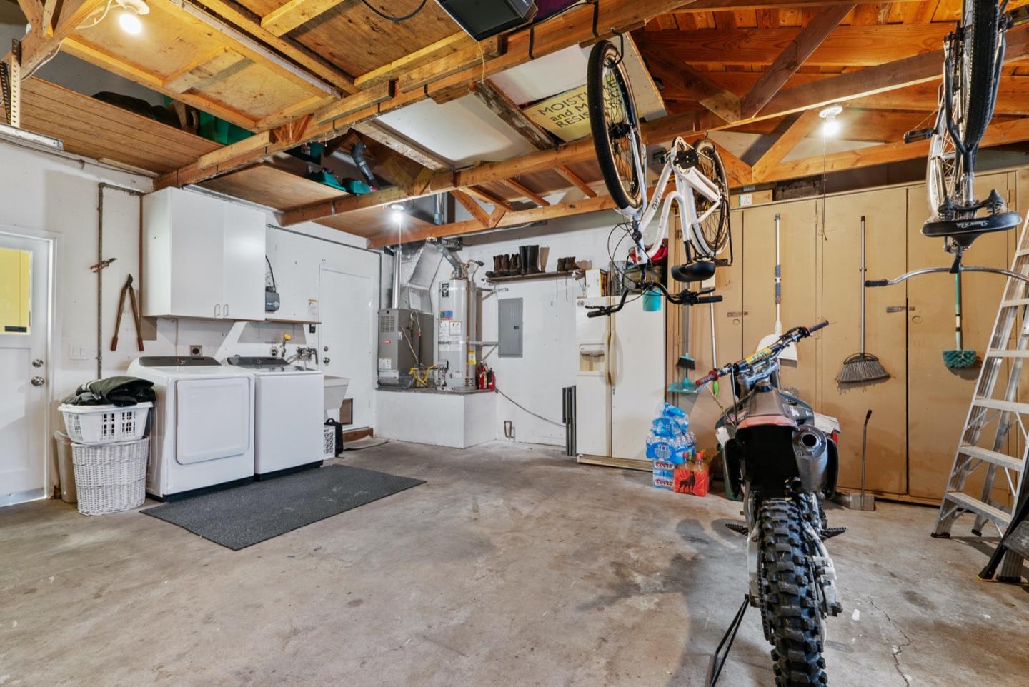 702 Rosedale Avenue Capitola, CA 95010 - Photo 40 of 42 Gallery Image 40