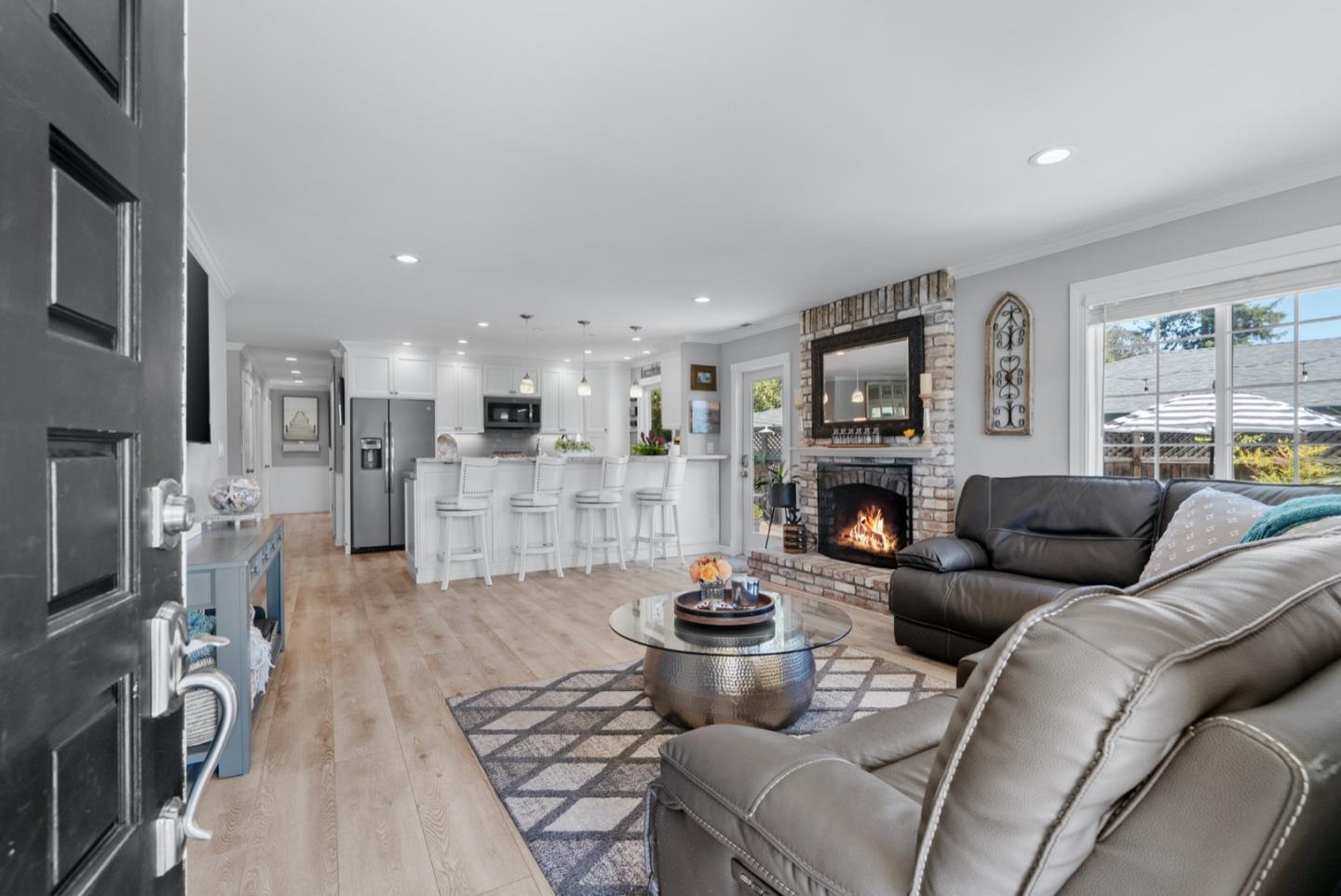 702 Rosedale Avenue Capitola, CA 95010 - Photo 6 of 42 Gallery Image 6