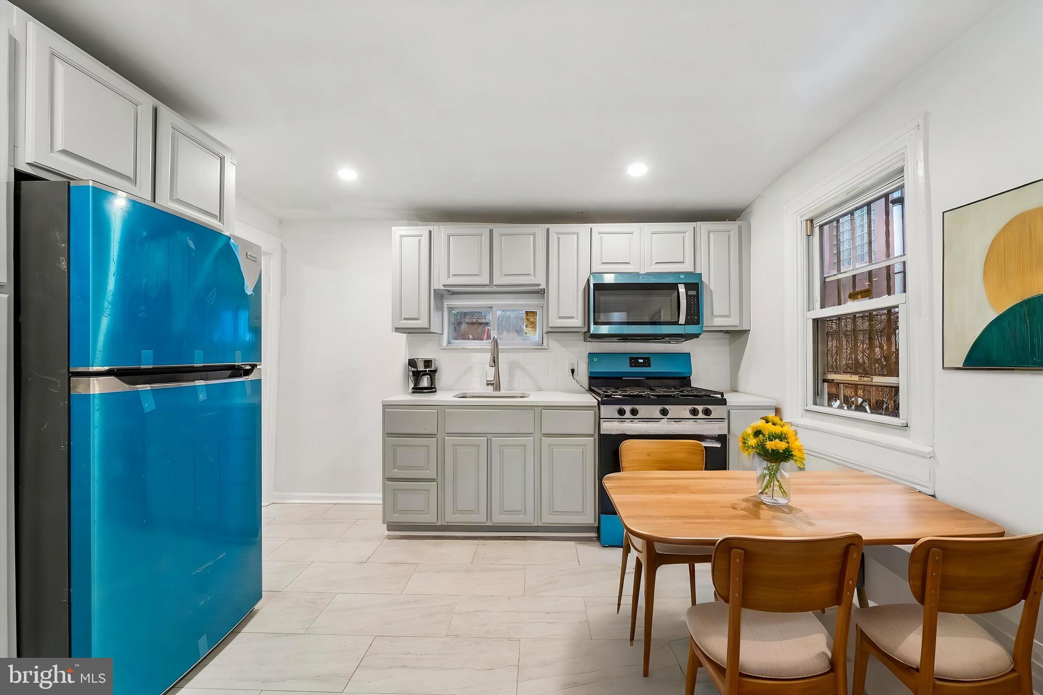 79 High Street, Unit 1 Philadelphia, PA 19144 - Photo 3 of 5