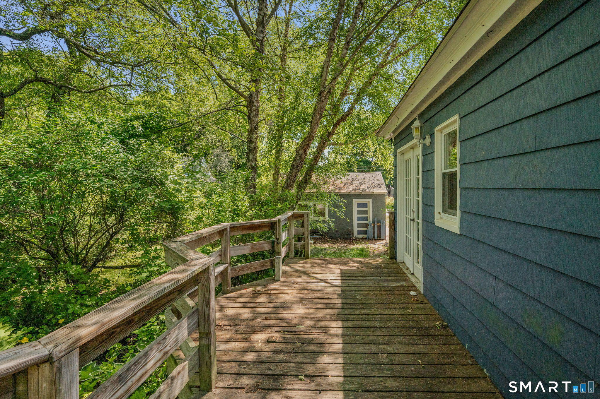 180 N Road Groton, CT 06340 - Photo 6 of 26