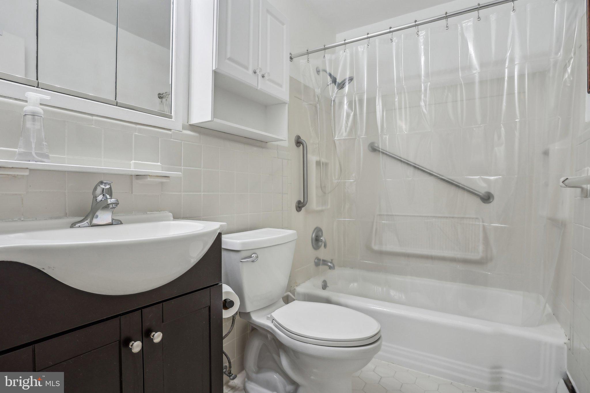 383 Lakeside Road, Unit 101 Ardmore, PA 19003 - Photo 15 of 19