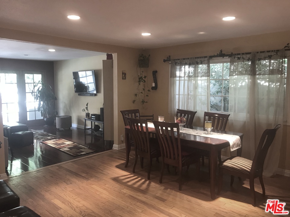 18915 Kinbrace Street Porter Ranch, CA 91326 - Photo 17 of 43 Gallery Image 17
