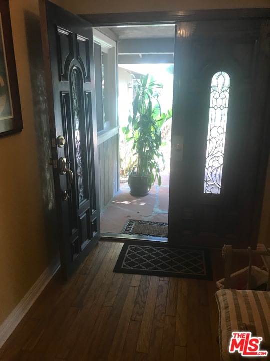 18915 Kinbrace Street Porter Ranch, CA 91326 - Photo 8 of 43 Gallery Image 8