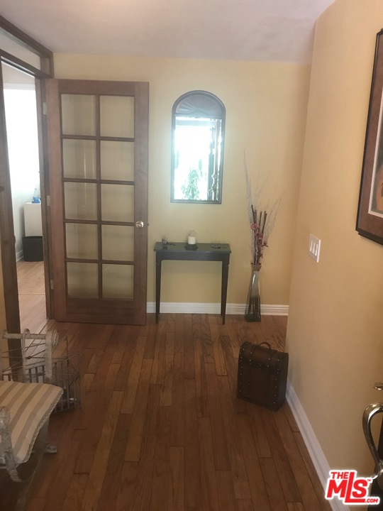 18915 Kinbrace Street Porter Ranch, CA 91326 - Photo 10 of 43 Gallery Image 10