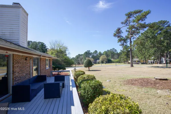 $459,000 | 100 Oak Hills Road, Pinehurst, NC 28374