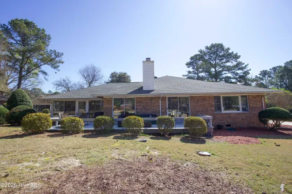 $459,000 | 100 Oak Hills Road, Pinehurst, NC 28374