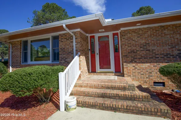 $459,000 | 100 Oak Hills Road, Pinehurst, NC 28374