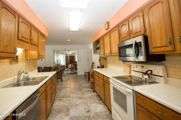 $459,000 | 100 Oak Hills Road, Pinehurst, NC 28374