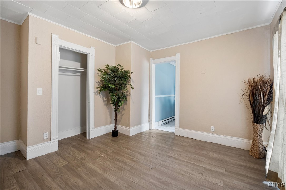 803 Danforth Street Syracuse, NY 13208 - Photo 7 of 21