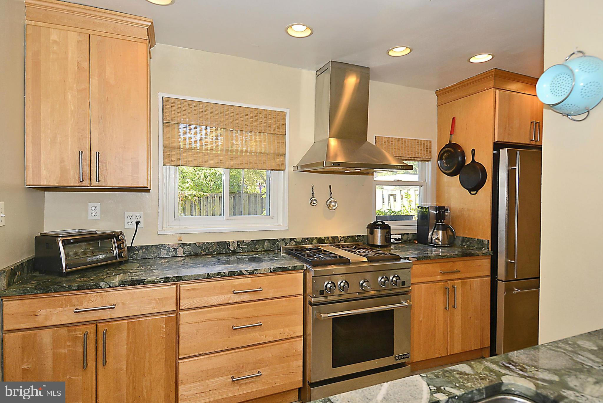 1714 Sanford Road Silver Spring, MD 20902 - Photo 3 of 30 Kitchen