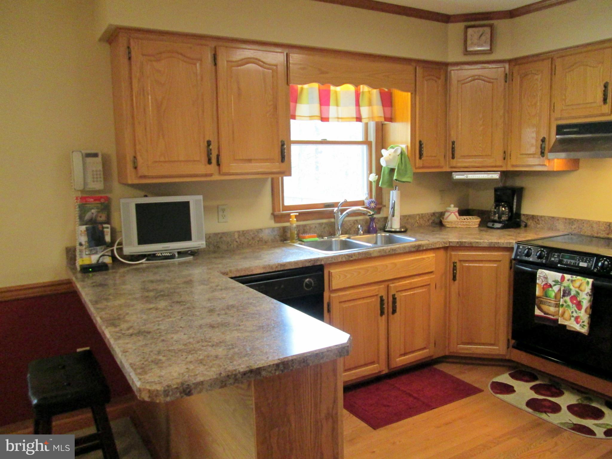 620 Adelina Road Prince Frederick, MD 20678 - Photo 4 of 30 Kitchen