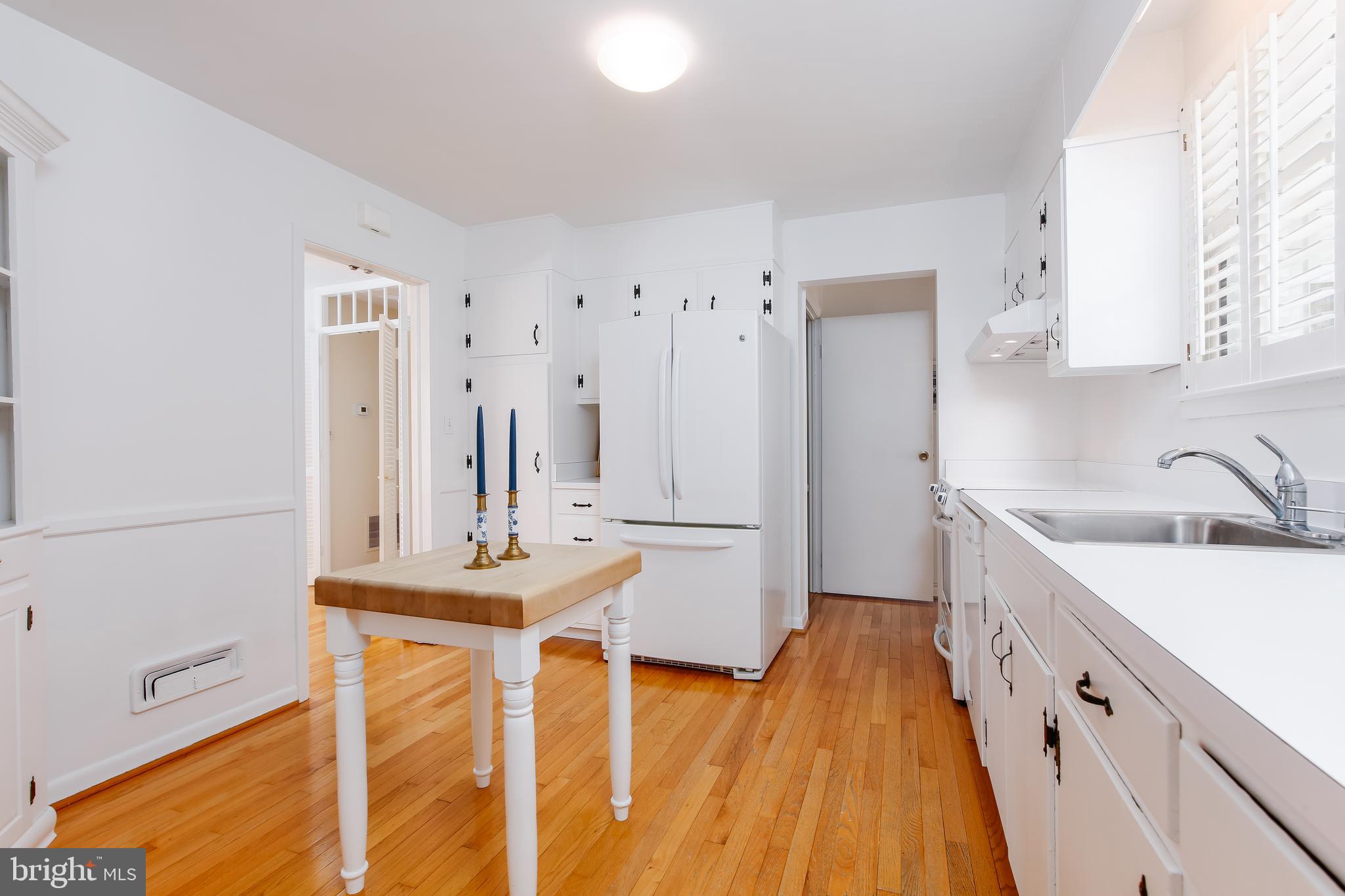 9025 Dunloggin Road Ellicott City, MD 21042 - Photo 13 of 32 Gallery Image 13