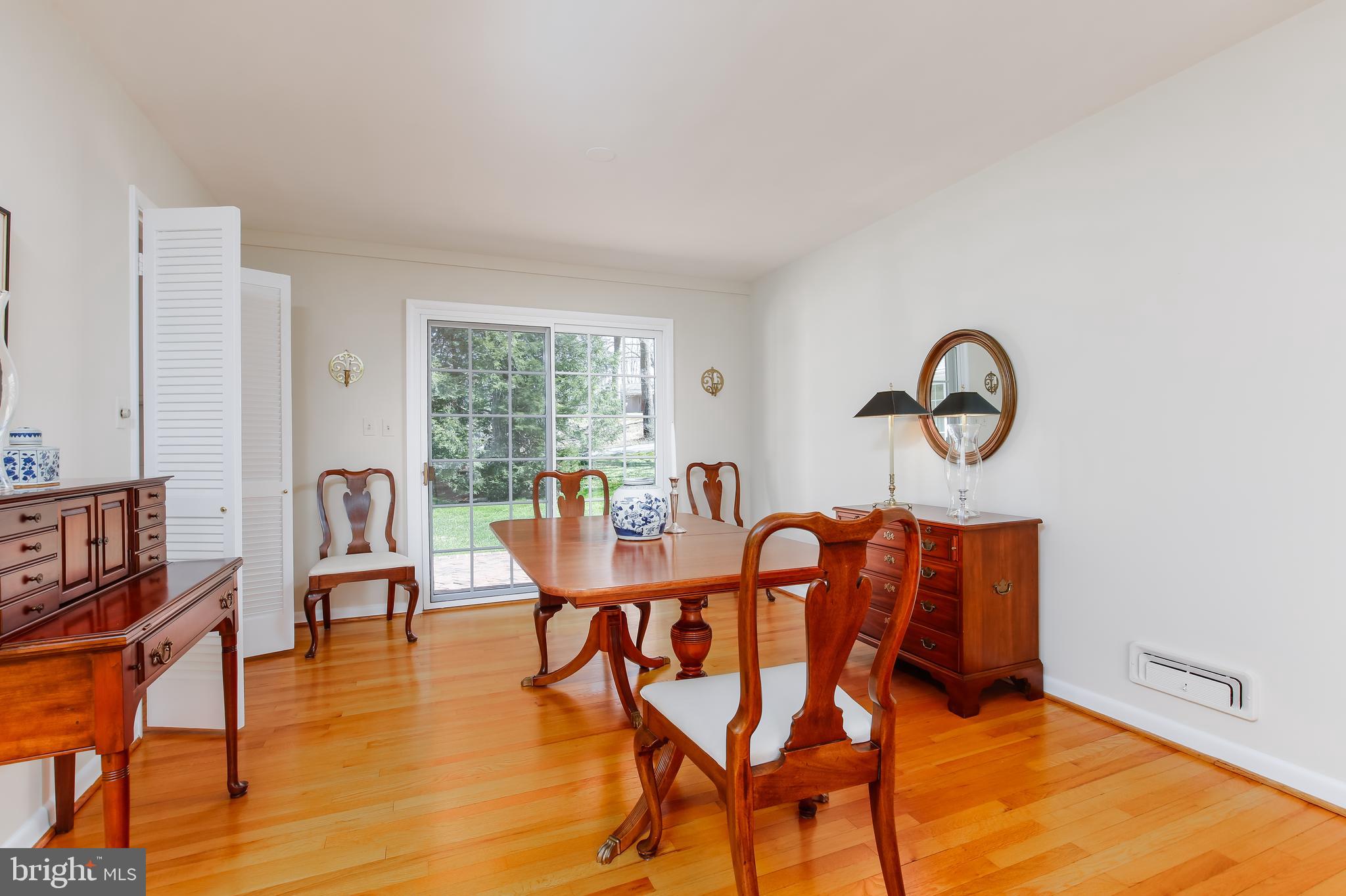9025 Dunloggin Road Ellicott City, MD 21042 - Photo 8 of 32 Gallery Image 8