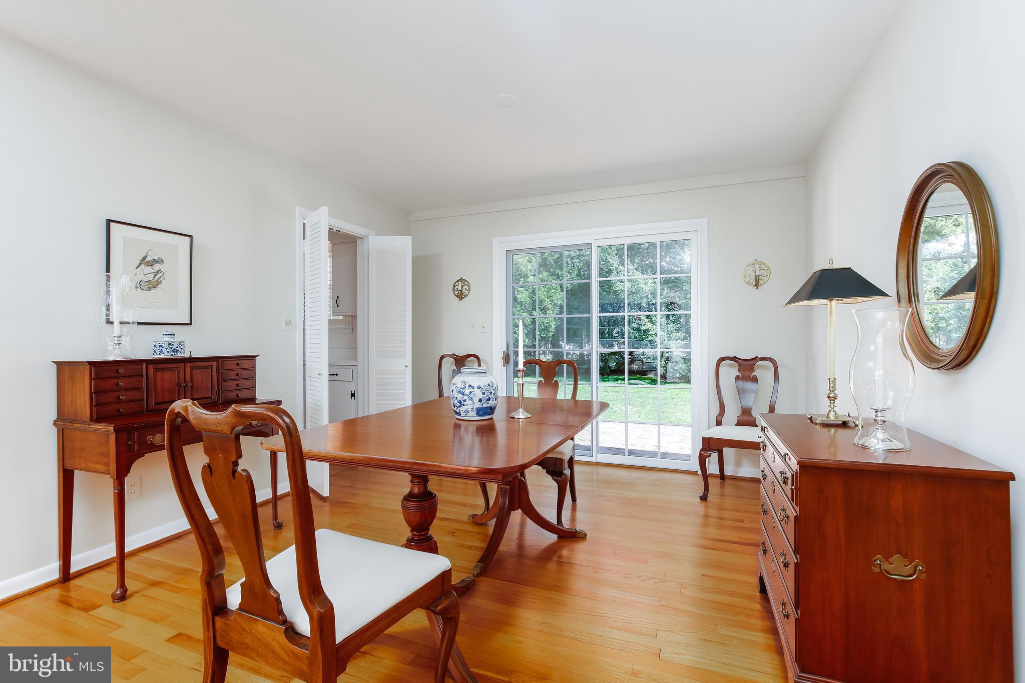 9025 Dunloggin Road Ellicott City, MD 21042 - Photo 9 of 32 Gallery Image 9
