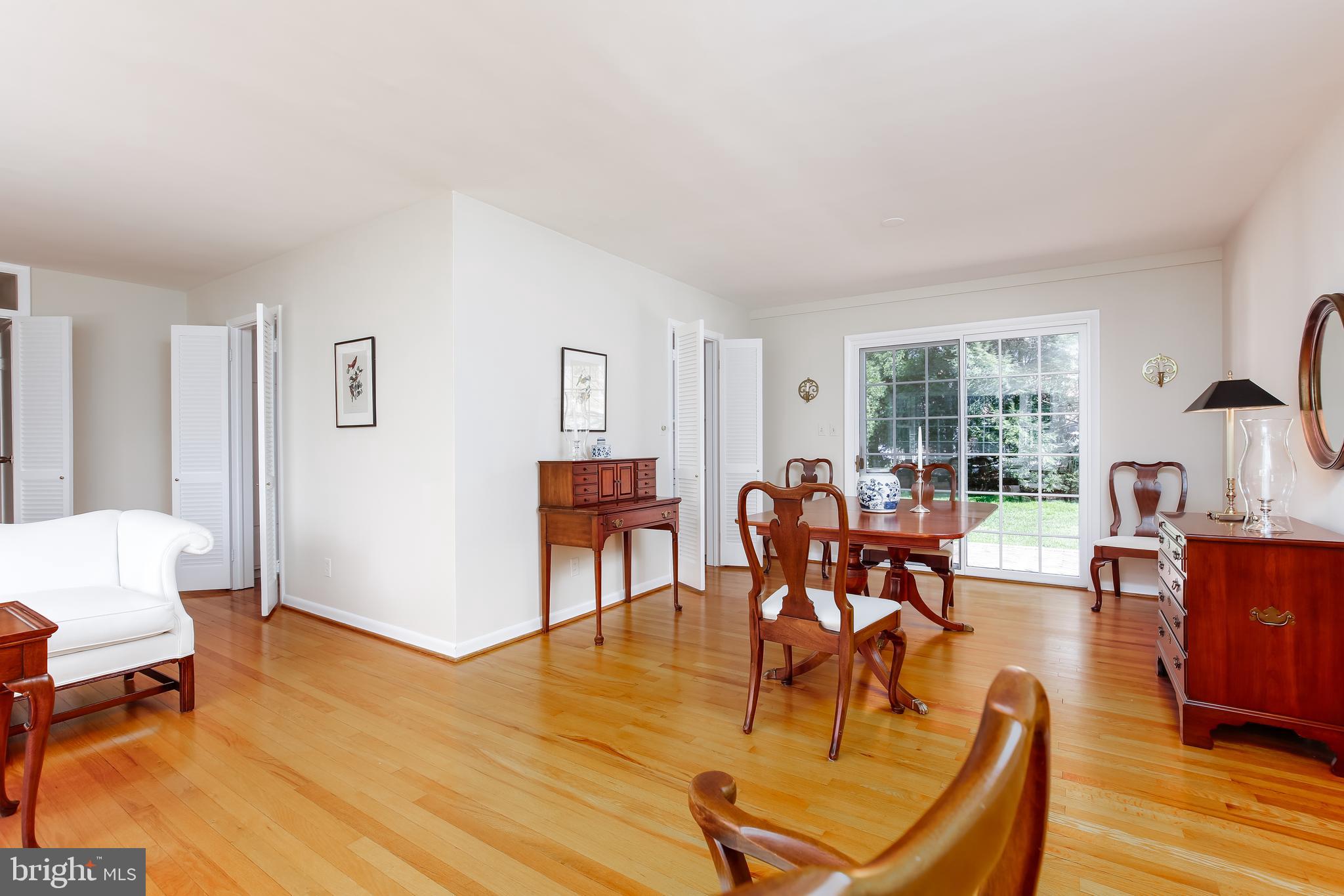 9025 Dunloggin Road Ellicott City, MD 21042 - Photo 10 of 32 Gallery Image 10