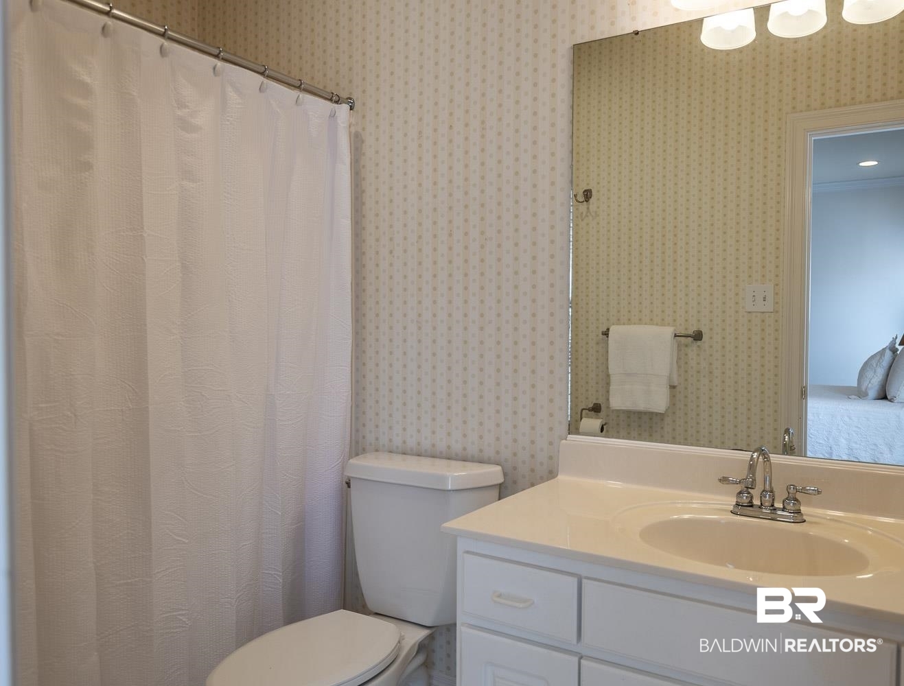 3 Springhill Trace Mobile, AL 36608 - Photo 19 of 35 Bathroom for Bedroom