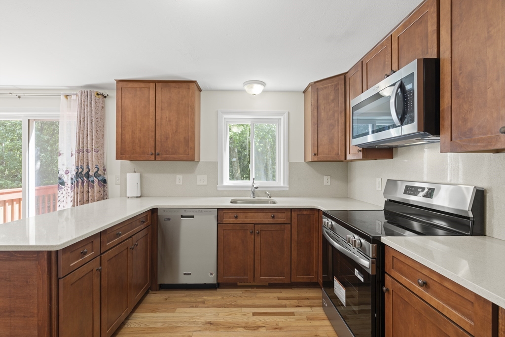 55 Littleton Road, Unit 14B Ayer, MA 01432 - Photo 8 of 30