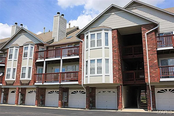 $1,475 | 121 Shirley Ridge Drive, St. Charles, MO 63304