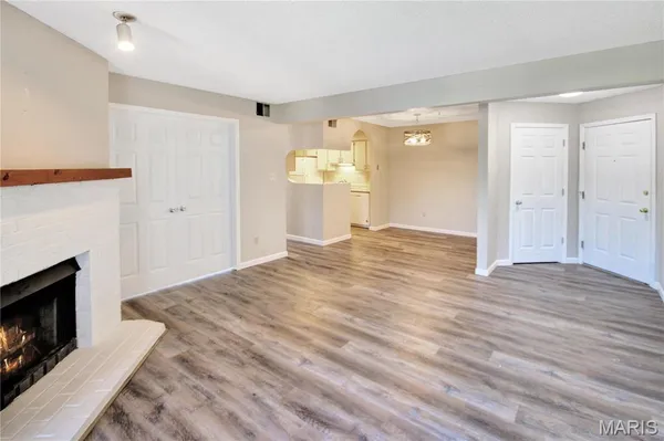 $1,475 | 121 Shirley Ridge Drive, St. Charles, MO 63304