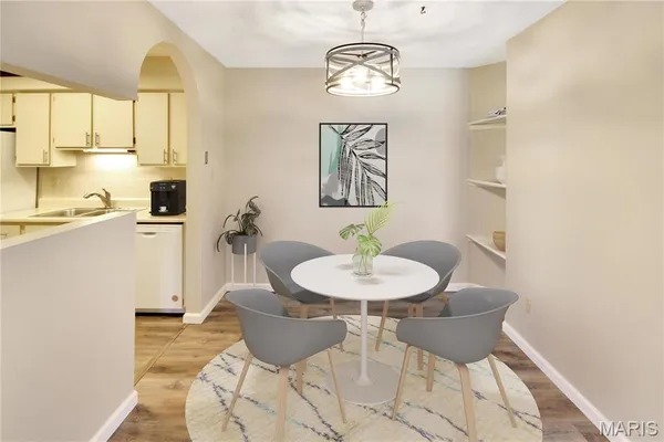 $1,475 | 121 Shirley Ridge Drive, St. Charles, MO 63304