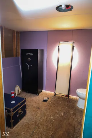 $67,000 | 2428 South J Street, Elwood, IN 46036