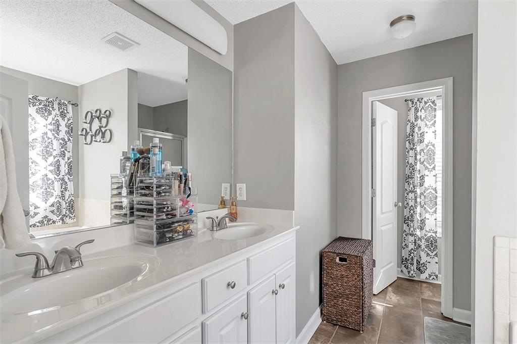 69 Red Bud Road Jefferson, GA 30549 - Photo 15 of 39