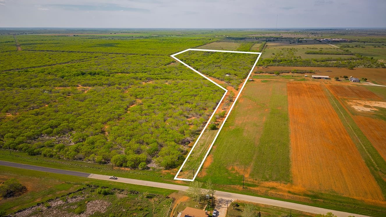 0 Bluntzer Road Jourdanton, TX 78026 - Photo 27 of 30 a view of an ocean