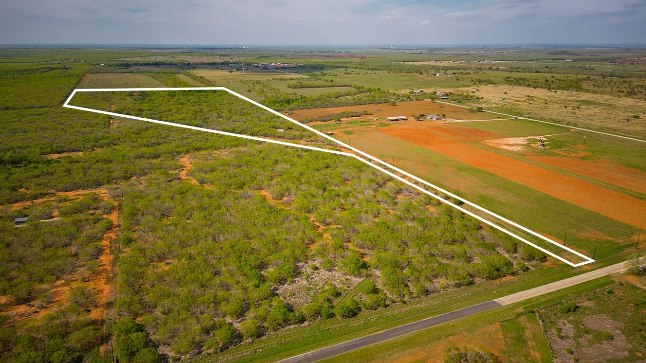 0 Bluntzer Road Jourdanton, TX 78026 - Photo 28 of 30 a view of an ocean and beach