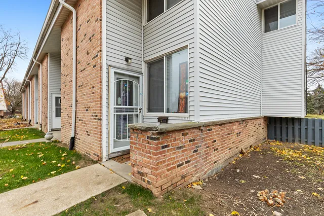 $115,000 | 9241 West Allyn Street, Unit K, Milwaukee, WI 53224