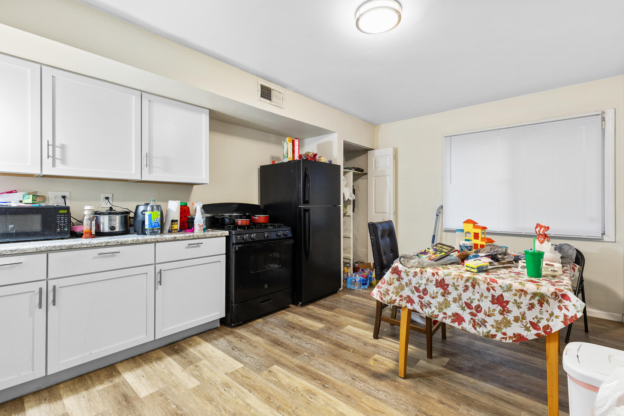 9241 West Allyn Street, Unit K Milwaukee, WI 53224 - Photo 6 of 15 Eat- In Kitchen