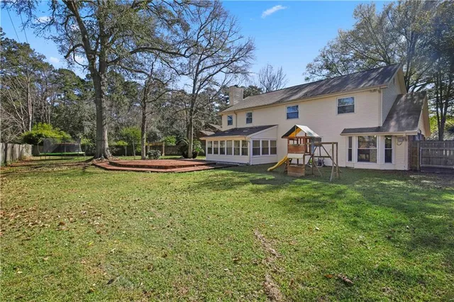 $325,000 | 82 Grafton Drive, Slidell, LA 70458