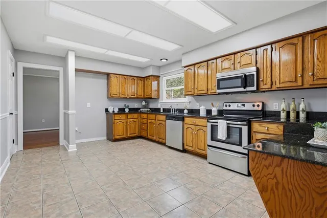 $325,000 | 82 Grafton Drive, Slidell, LA 70458