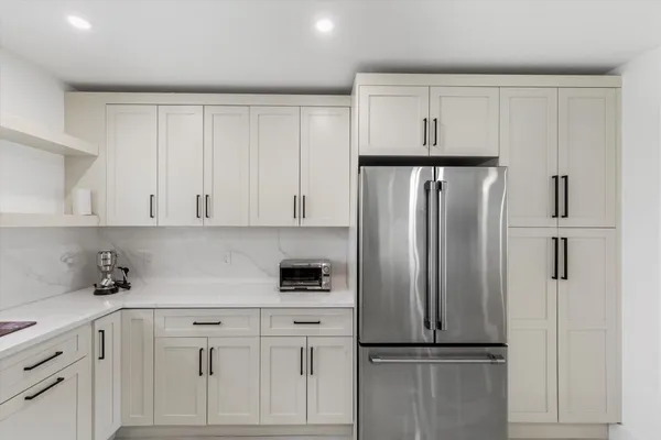 $2,295,000 | 937 Gulf Drive, Summerland Key, FL 33042