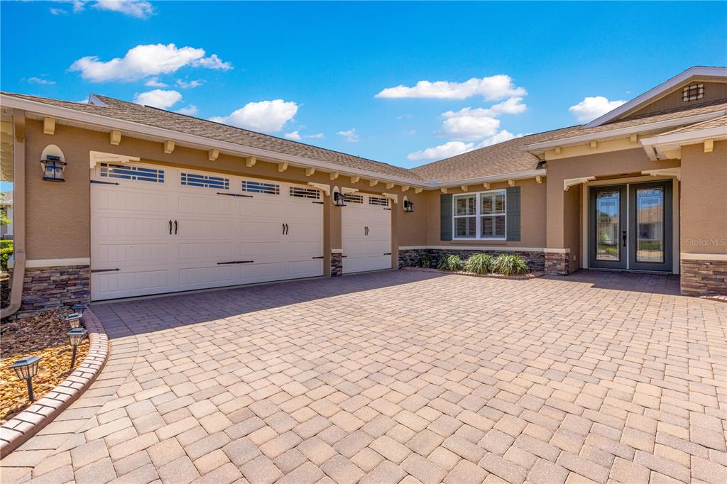 9460 Southwest 86th Place Ocala, FL 34481 - Photo 2 of 86