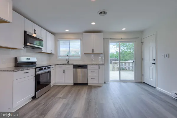 $319,900 | 106 Warren Way, Lancaster, PA 17601