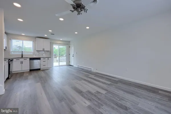 $319,900 | 106 Warren Way, Lancaster, PA 17601