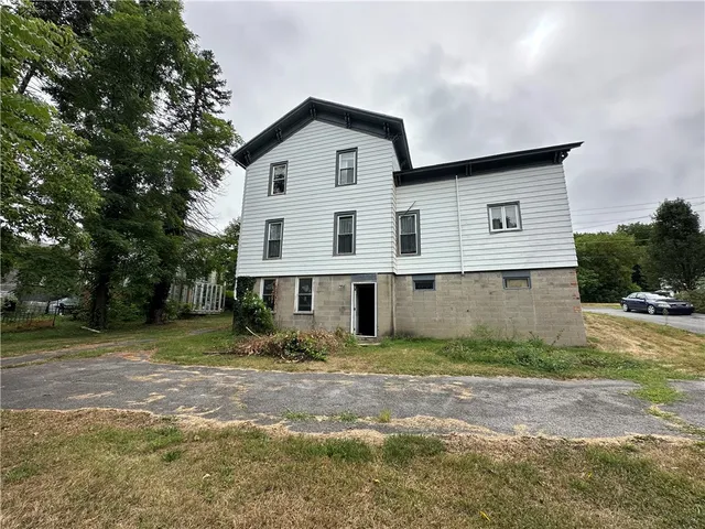 $126,700 | 179 Main Street, Mentz, NY 13140
