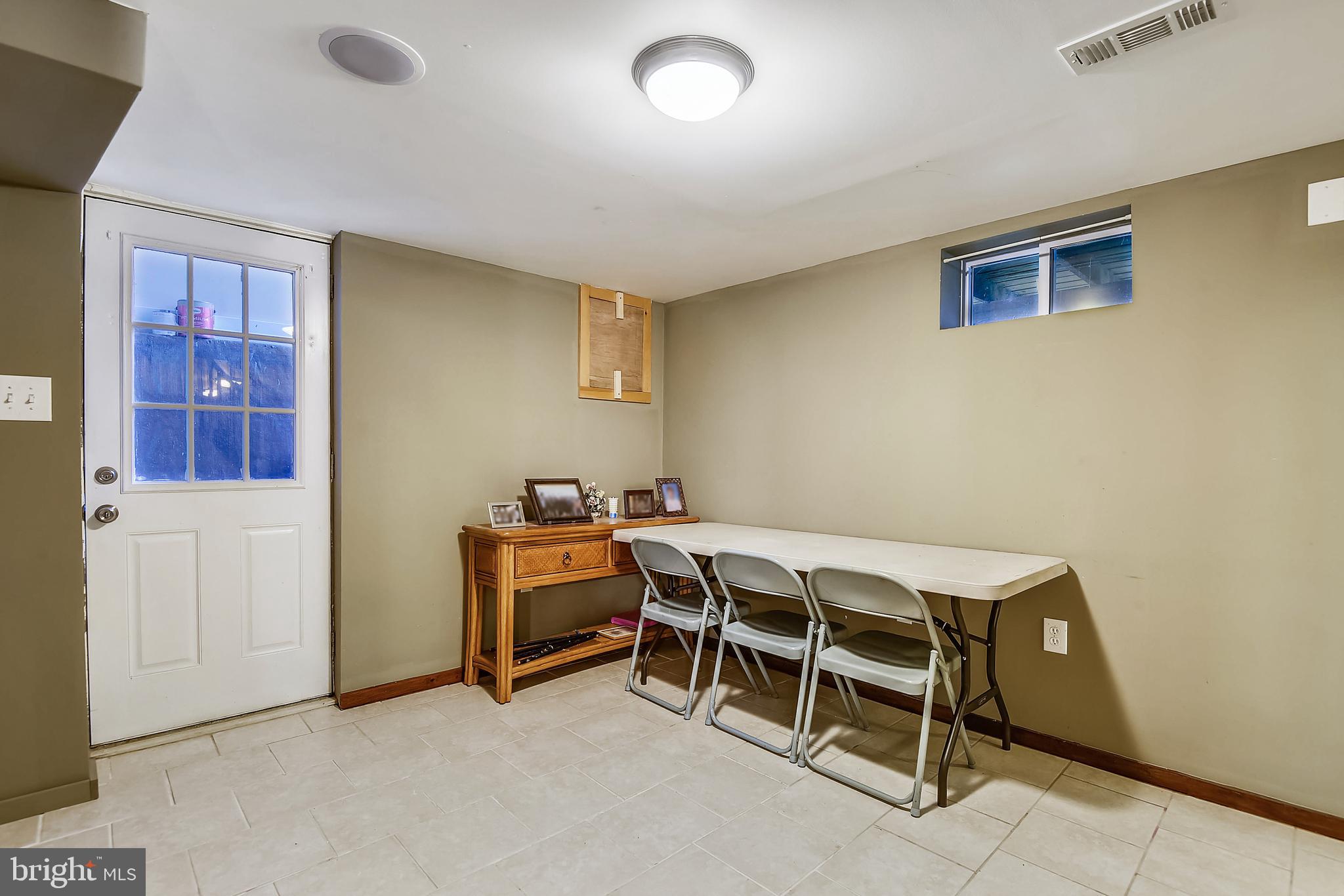 2605 Plainfield Road Baltimore, MD 21222 - Photo 23 of 31 Lower Level Craft Area view 2