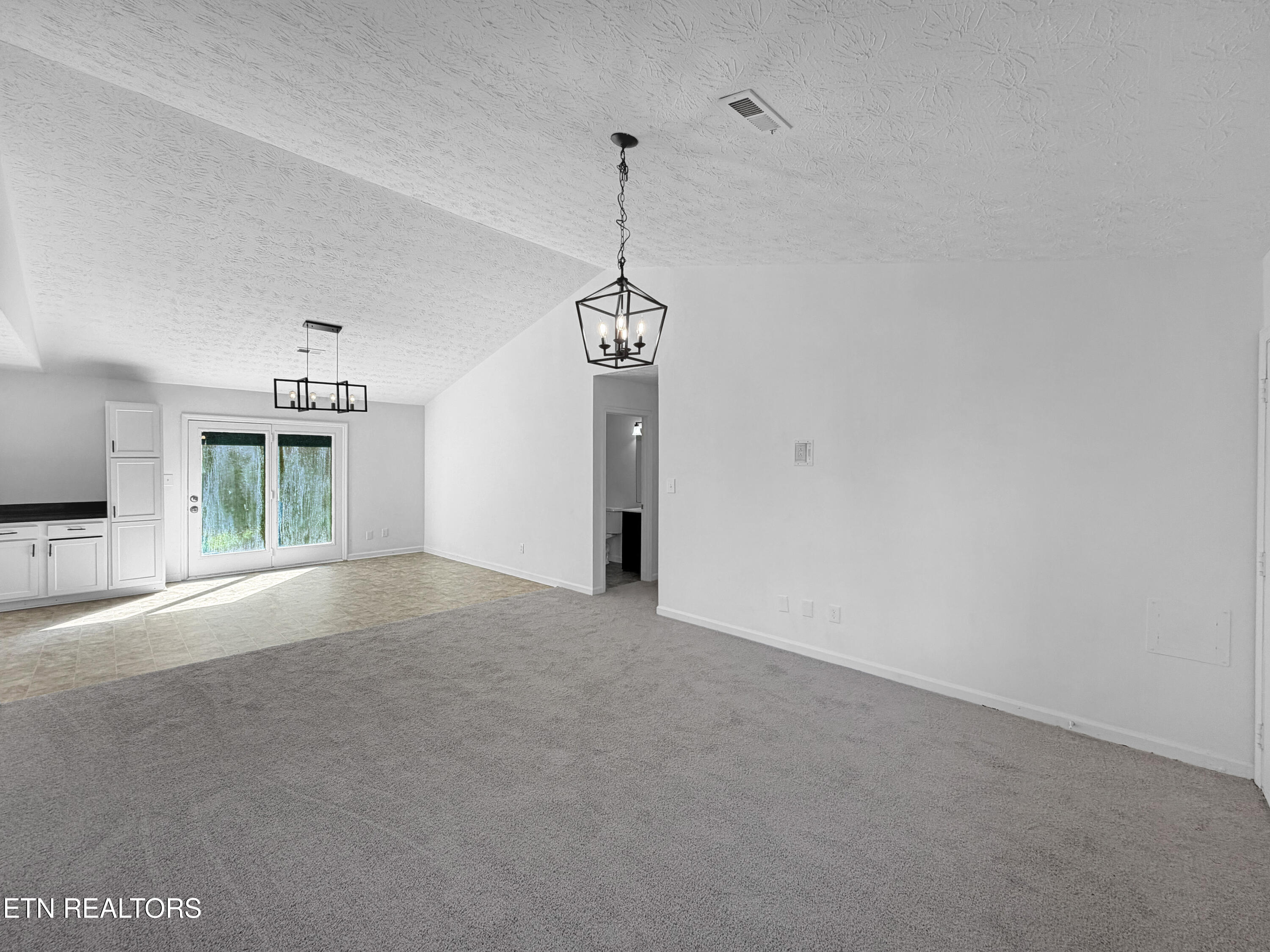 6018 Bridge Garden Road Knoxville, TN 37912 - Photo 13 of 17 photo_13